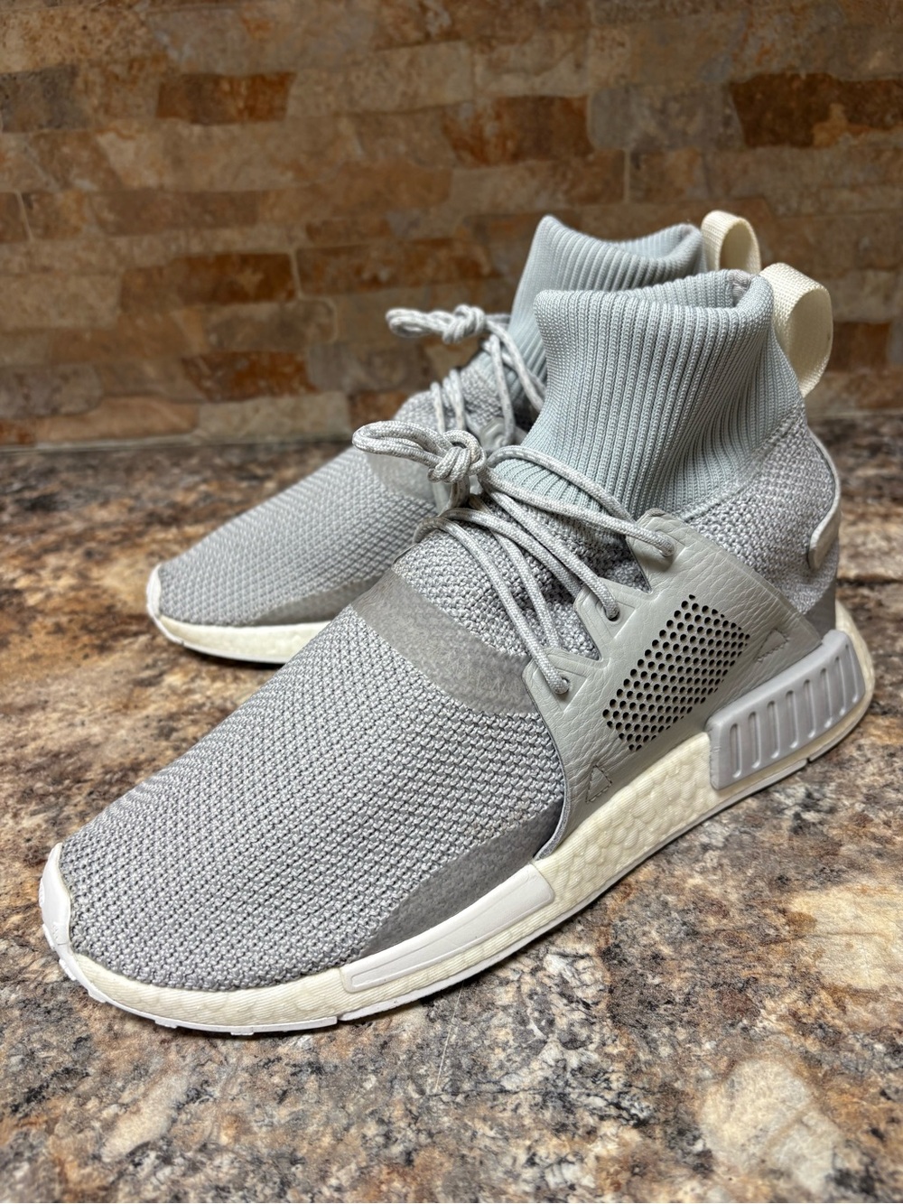 Adidas NMD_XR1 Winter Mid (BZ0633) Size 10.5